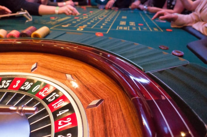 Live Dealers